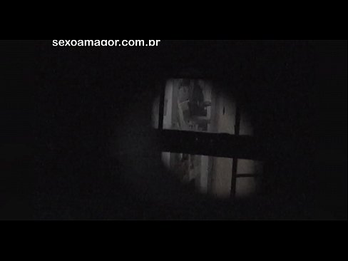 ❤️ Blondie blir hemligt videofilmad av en voyeur från grannskapet gömd bakom ihåliga tegelstenar ️ Anal video at porn sv.xxxwow-net.ru